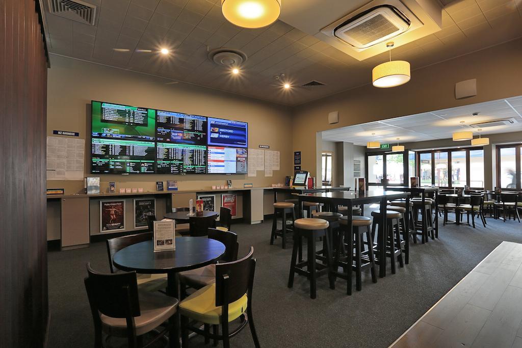 Kelvin Hotel Инверкаргилл Экстерьер фото